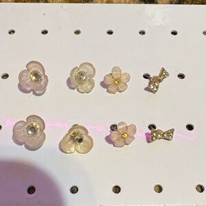 4 for 18$ 🔥 Pink Flower and Bow Stud Earring Set